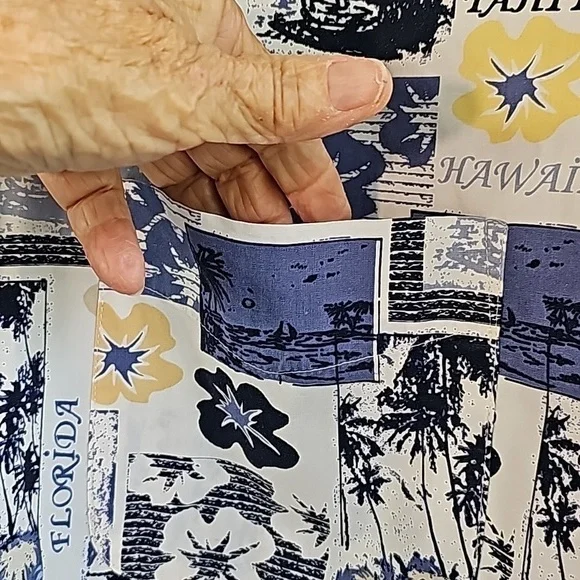 CROSSINGS, men's XL casual button-down shirt. Tropical print. EXCELLENT. - Picture 3 of 10